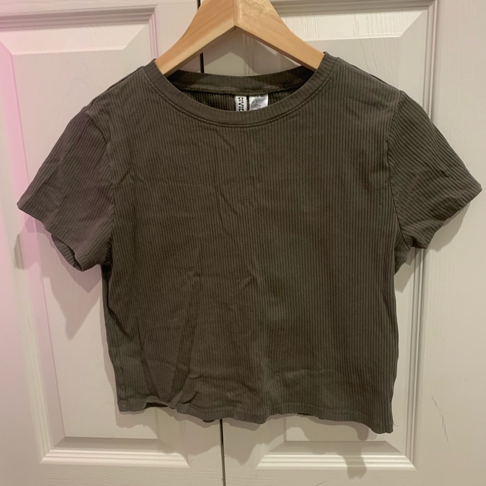 Green H&M top